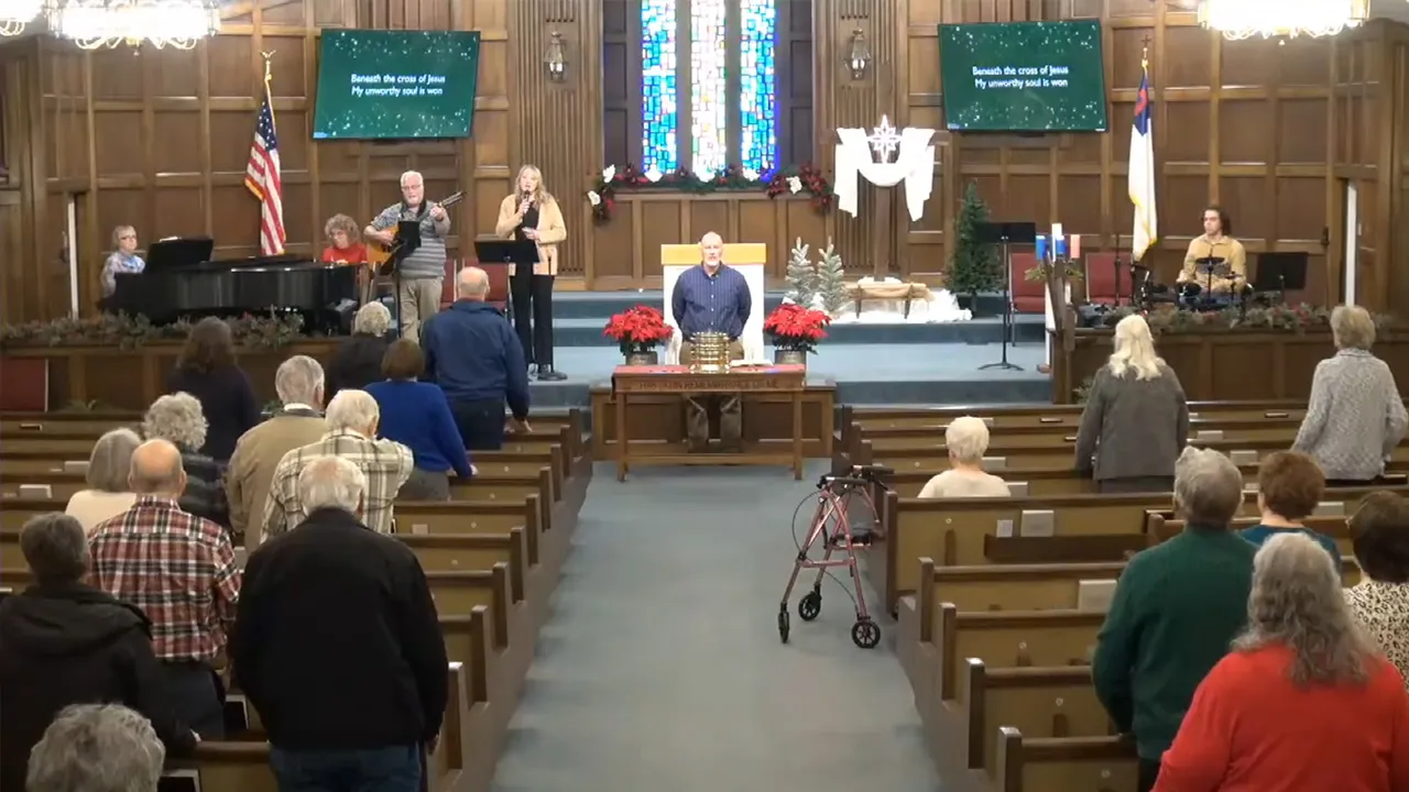 Sunday Morning Worship Calvary Baptist Church in Chillicothe, OH